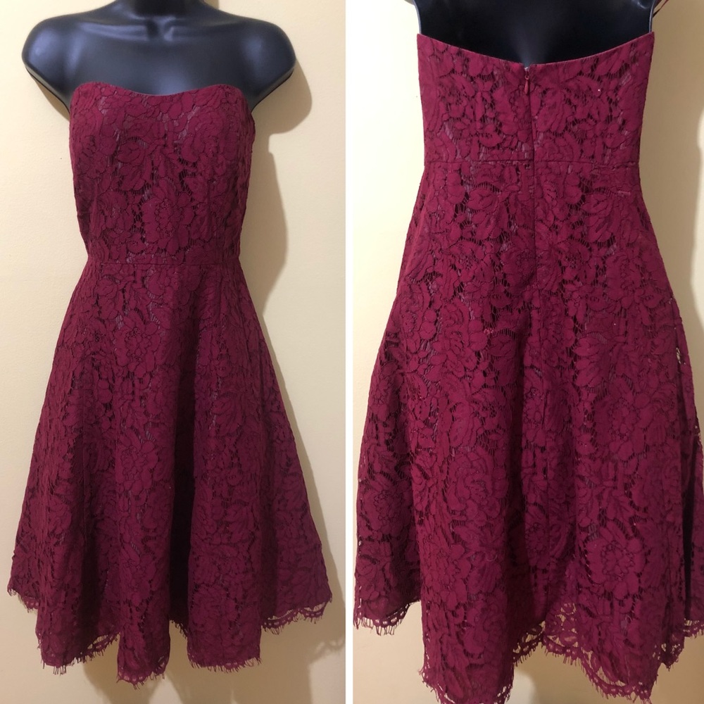 3x$25 Soprano Wine mini lace dress ✨